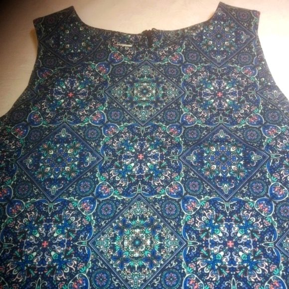 Talbots Blue Mosaic Sleeveless Sheath Knee Length Dress Size 14 EUC - Picture 8 of 12